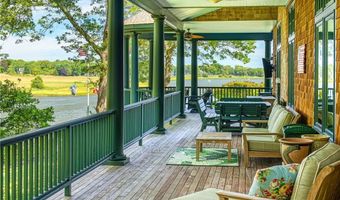 17 Pojac Point Rd, North Kingstown, RI 02852