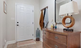 183 Hawkstead Dr, Albany, GA 31763
