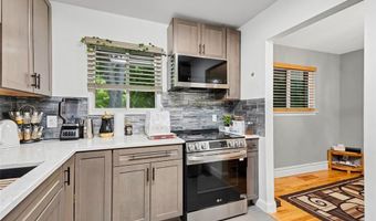 1251 Hawksbury Dr, Arnold, MO 63010