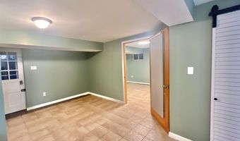 4816 DODSON Dr, Annandale, VA 22003