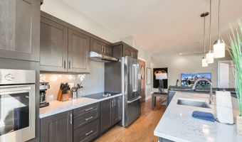 145 Biltmore Ave 205, Asheville, NC 28801
