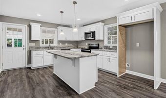 819 Sawyersville Rd, Asheboro, NC 27205