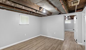 2416 Arthur St, Alton, IL 62002