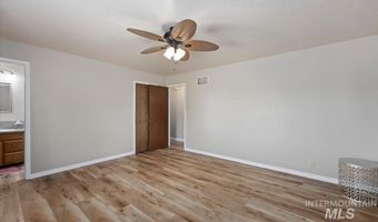 1030 Clear Creek Dr, Buhl, ID 83316