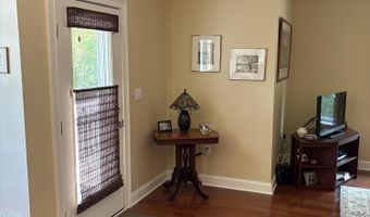 404 Kelly Cir, Altamont, NY 12009