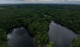 150 Chestnut St, Branford, CT 06405