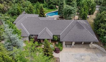 2705 Pine Dr, Arnold, CA 95223