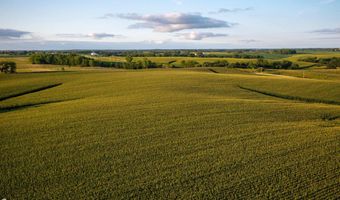 02 Vine Ave, Ainsworth, IA 52201
