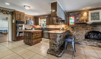 702 Presley St S, Atmore, AL 36502