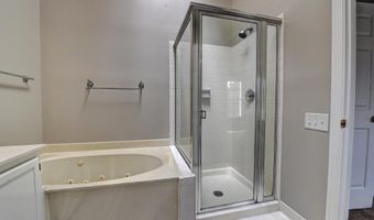 43485 PLANTATION Ter, Ashburn, VA 20147