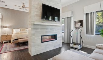47 Moonfire Dr, Las Vegas, NV 89135
