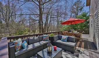 292 MCKUEN Way, Albrightsville, PA 18210