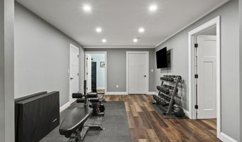 271 Red Gate Ln, Acton, ME 04001