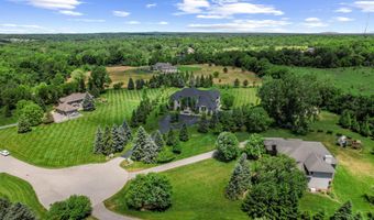 5636 Meadow Ln, Ann Arbor, MI 48105