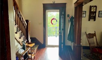 101 Lyons St, Adena, OH 43901