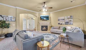 3808 Heritage Trl, Altus, OK 73521