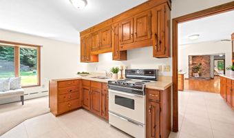 1 Old Milford Rd, Amherst, NH 03031