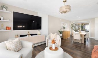 54 Salem Ave, Cranston, RI 02920