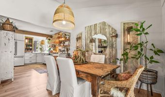 22 Chesterfield Lake Dr, Beaufort, SC 29906