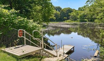 25 Cedar St 14, Amesbury, MA 01913