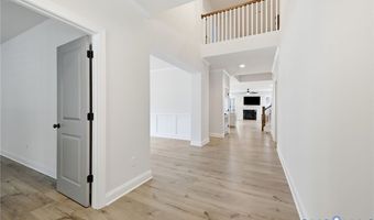 816 Chapman St, Ashland, VA 23005