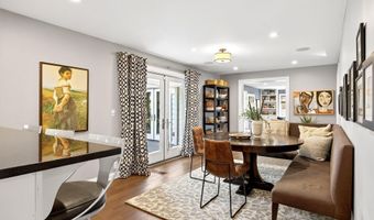 2069 Upper Chelsea Rd, Columbus, OH 43221