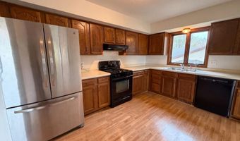 14012 Underclift St NW, Andover, MN 55304