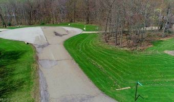 2893 Huntington Way, Aurora, OH 44202
