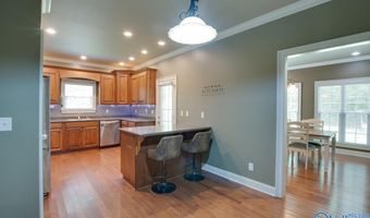 709 Chambers Rd, Arab, AL 35016