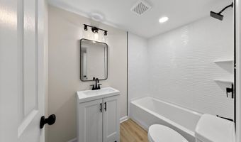 216 W HIGH St, Felton, DE 19943