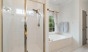 211 WEATHERLY CLUB Dr, Alabaster, AL 35007