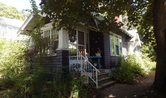 65 Lincoln St, Augusta, ME 04330