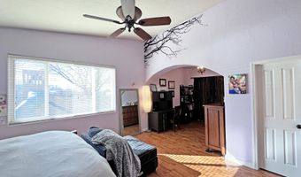 3805 PALOMAS Dr NE, Albuquerque, NM 87110