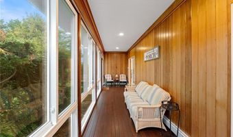 6 Windward Cir, Narragansett, RI 02882