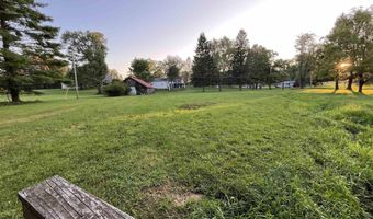 200 BB Rd, Arthurdale, WV 26520