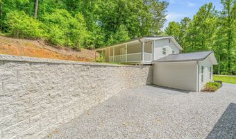 825 County Road 82, Athens, TN 37303