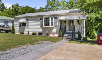 429 OAK Ln, Anniston, AL 36206