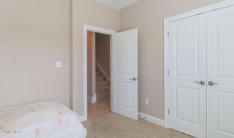 2939 Cypress Creek Dr, D'Iberville, MS 39540