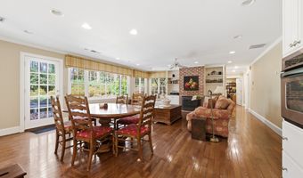 1355 Sherry Dr, Alpharetta, GA 30009