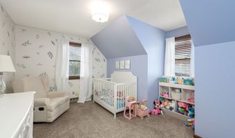 75 Village St, Bristol, CT 06010