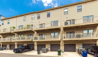 44750 TIVERTON Sq, Ashburn, VA 20147