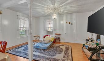 391 Park St, Bristol, CT 06010