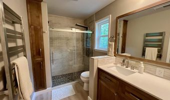2901 Country Club Rd, Arkadelphia, AR 71923