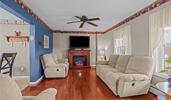 65 Albion Rd, Cumberland, RI 02864