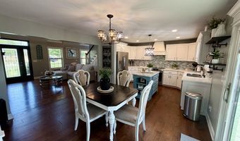 1011 Pembrooke Dr, Bardstown, KY 40004