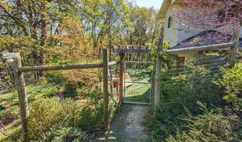 130 Westwood St, Ashland, OR 97520