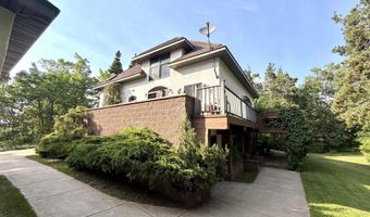 5912 5 Mile Pt Rd, Allouez, MI 49805