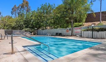 1564 Tanglewood Ln 15, Escondido, CA 92029