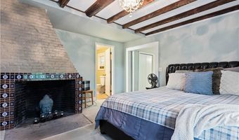 295 Main St, Cranston, RI 02921
