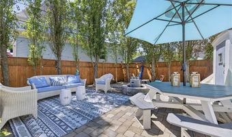 12 Park St, Newport, RI 02840